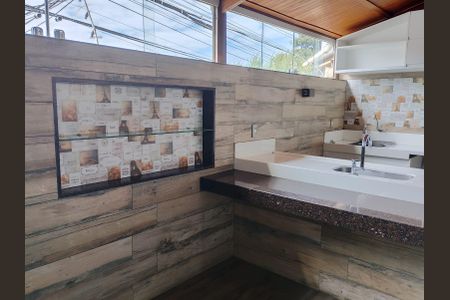 Casa de condomínio para alugar com 95m², 3 quartos e 2 vagas