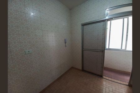 Apartamento à venda com 75m², 2 quartos e sem vaga Apartamento à venda com 75m², 2 quartos e sem vagaCozinha