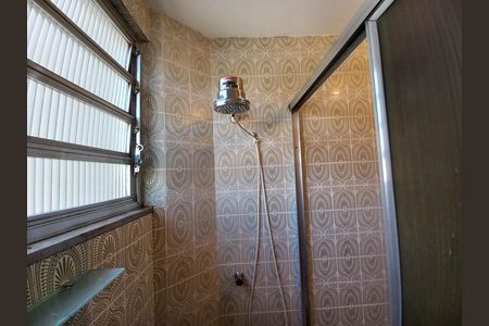 Apartamento à venda com 75m², 2 quartos e sem vaga Apartamento à venda com 75m², 2 quartos e sem vagaBanheiro