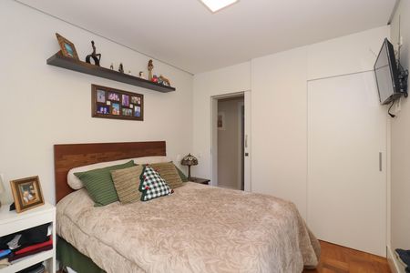 Apartamento à venda com 99m², 3 quartos e 1 vaga Apartamento à venda com 99m², 3 quartos e 1 vagaSuíte