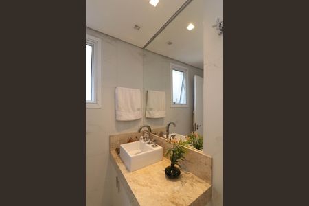 Apartamento à venda com 99m², 3 quartos e 1 vaga Apartamento à venda com 99m², 3 quartos e 1 vagaBanheiro da Suíte