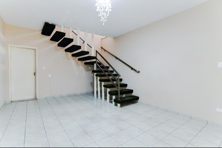 Sala de casa para alugar com 2 quartos, 147m² em Vila Galvão, Guarulhos