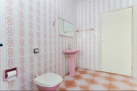 Casa à venda com 147m², 2 quartos e 3 vagasBanheiro