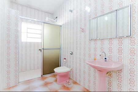 Casa à venda com 147m², 2 quartos e 3 vagasBanheiro