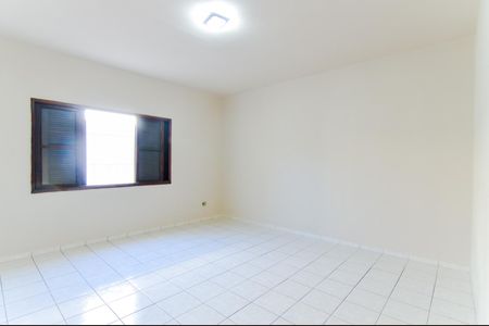 Casa à venda com 147m², 2 quartos e 3 vagasQuarto 2