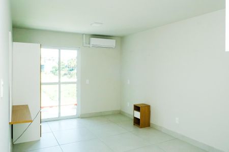 Quarto de apartamento para alugar com 1 quarto, 22m² em Posse, Nova Iguaçu