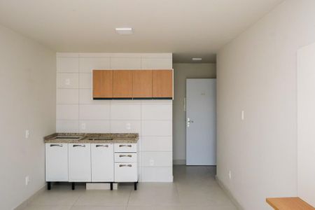 Apartamento para alugar com 1 quarto, 22m² em Posse, Nova Iguaçu