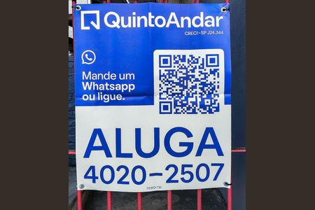 Casa para alugar com 340m², 5 quartos e 10 vagas Casa para alugar com 340m², 5 quartos e 10 vagasFEWQ-730