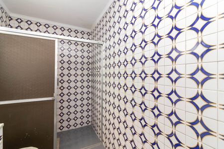 Casa para alugar com 340m², 5 quartos e 10 vagas Casa para alugar com 340m², 5 quartos e 10 vagasBanheiro 2