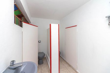 Casa para alugar com 340m², 5 quartos e 10 vagas Casa para alugar com 340m², 5 quartos e 10 vagasBanheiros