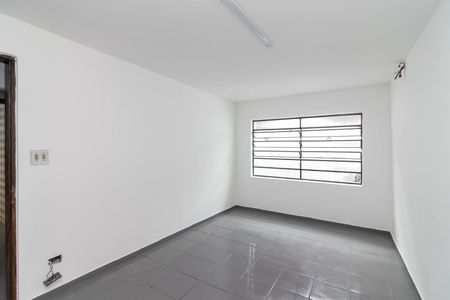 Casa para alugar com 340m², 5 quartos e 10 vagas Casa para alugar com 340m², 5 quartos e 10 vagasQuarto 3