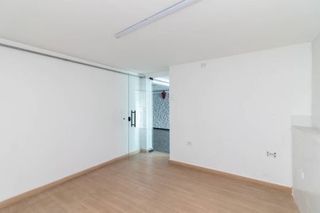 Casa para alugar com 340m², 5 quartos e 10 vagas Casa para alugar com 340m², 5 quartos e 10 vagasQuarto 5