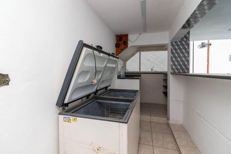 Casa para alugar com 340m², 5 quartos e 10 vagas Casa para alugar com 340m², 5 quartos e 10 vagasCozinha Auxiliar