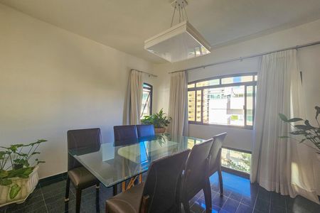 Apartamento para alugar com 136m², 3 quartos e 2 vagas
