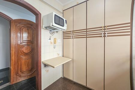 Apartamento para alugar com 136m², 3 quartos e 2 vagas