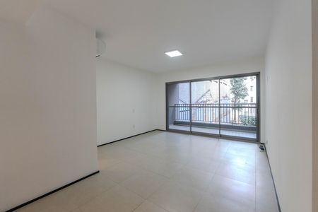 Studio para alugar com 24m², 1 quarto e sem vaga Studio para alugar com 24m², 1 quarto e sem vagaSala