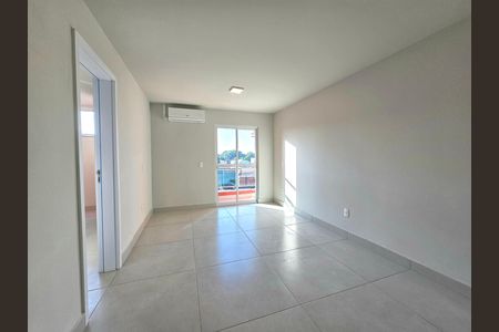 Apartamento para alugar com 37m², 1 quarto e sem vaga Apartamento para alugar com 37m², 1 quarto e sem vagaSala