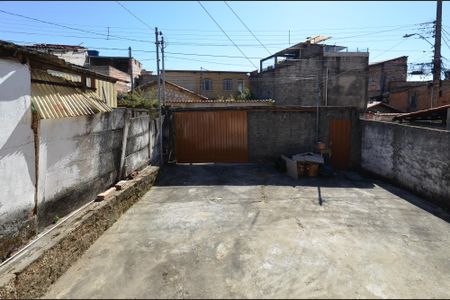 Garagem de casa para alugar com 3 quartos, 190m² em Horto Florestal, Belo Horizonte