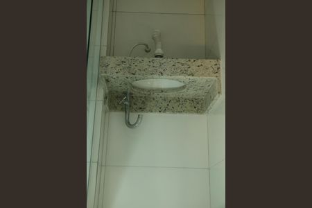 Banheiro - torneira de kitnet/studio para alugar com 1 quarto, 18m² em Posse, Nova Iguaçu