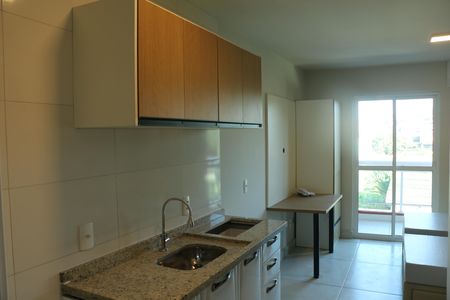 Kitnet/Studio para alugar com 1 quarto, 18m² em Posse, Nova Iguaçu