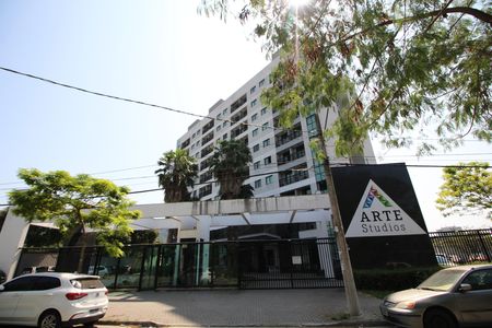 Fachada de kitnet/studio para alugar com 1 quarto, 35m² em Jacarepaguá, Rio de Janeiro