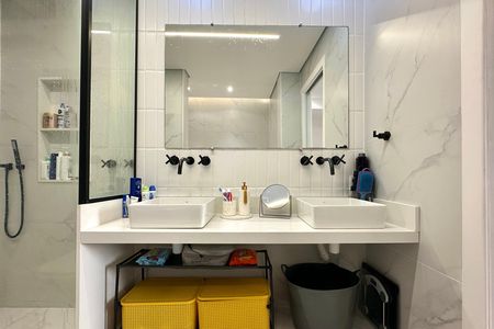 Apartamento à venda com 116m², 2 quartos e 1 vaga