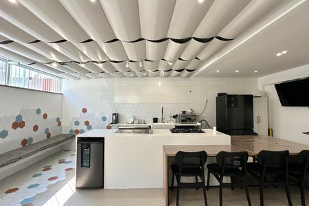 Apartamento à venda com 116m², 2 quartos e 1 vaga