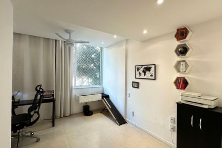 Apartamento à venda com 116m², 2 quartos e 1 vaga