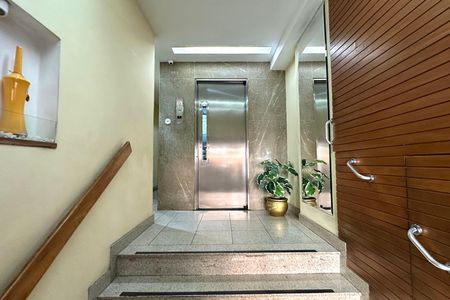 Apartamento à venda com 116m², 2 quartos e 1 vaga