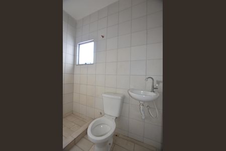 Banheiro de casa para alugar com 1 quarto, 38m² em Osvaldo Cruz, Rio de Janeiro