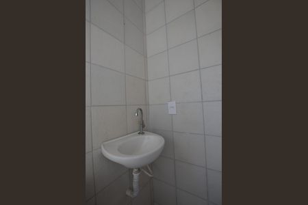 Casa para alugar com 38m², 1 quarto e sem vagaBanheiro