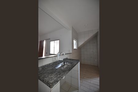 Cozinha  de casa para alugar com 1 quarto, 38m² em Osvaldo Cruz, Rio de Janeiro