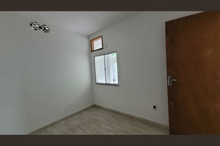Quarto de casa para alugar com 1 quarto, 45m² em Osvaldo Cruz, Rio de Janeiro