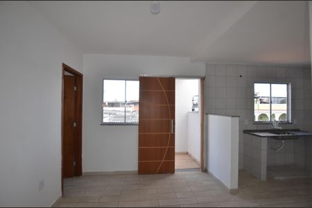 Casa para alugar com 1 quarto, 60m² em Osvaldo Cruz, Rio de Janeiro