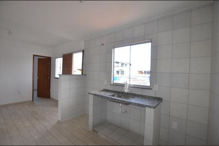 Cozinha de casa para alugar com 1 quarto, 60m² em Osvaldo Cruz, Rio de Janeiro