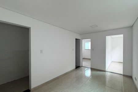 Cozinha  de apartamento para alugar com 1 quarto, 54m² em Jardim Silvina, São Bernardo do Campo