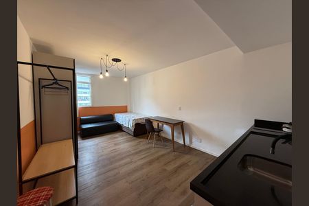 Studio para alugar com 28m², 1 quarto e sem vaga