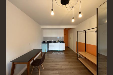 Studio para alugar com 28m², 1 quarto e sem vaga