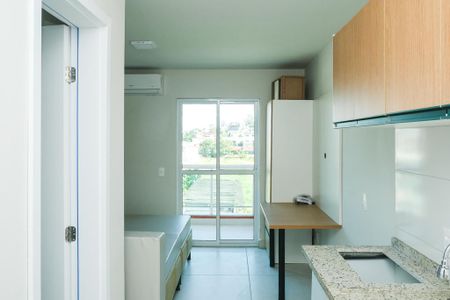 Cozinha de apartamento para alugar com 1 quarto, 18m² em Posse, Nova Iguaçu