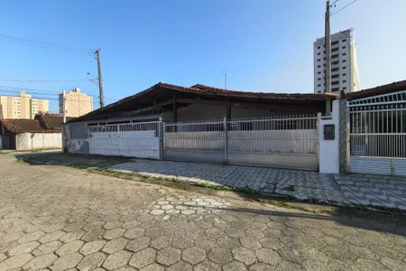 Fachada de casa para alugar com 2 quartos, 120m² em Aviação, Praia Grande