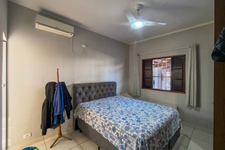 Casa para alugar com 120m², 2 quartos e 3 vagas Casa para alugar com 120m², 2 quartos e 3 vagasSuite