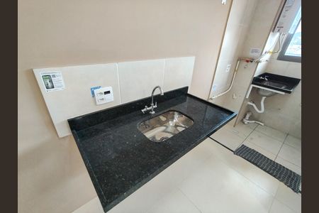 Apartamento à venda com 50m², 2 quartos e sem vaga Apartamento à venda com 50m², 2 quartos e sem vagaCozinha e Área de Serviço