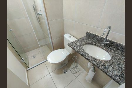 Apartamento à venda com 50m², 2 quartos e sem vaga Apartamento à venda com 50m², 2 quartos e sem vagaBanheiro Corredor