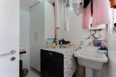 Apartamento à venda com 89m², 3 quartos e 2 vagas Apartamento à venda com 89m², 3 quartos e 2 vagasÁrea de serviço