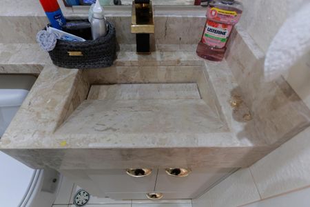 Apartamento à venda com 89m², 3 quartos e 2 vagas Apartamento à venda com 89m², 3 quartos e 2 vagasBanheiro Social