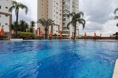 Apartamento à venda com 89m², 3 quartos e 2 vagas Apartamento à venda com 89m², 3 quartos e 2 vagasÁrea comum - Piscina 2