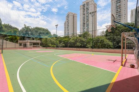 Apartamento à venda com 89m², 3 quartos e 2 vagas Apartamento à venda com 89m², 3 quartos e 2 vagasÁrea comum - Quadra esportiva