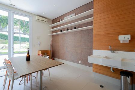 Apartamento à venda com 89m², 3 quartos e 2 vagas Apartamento à venda com 89m², 3 quartos e 2 vagasÁrea comum - Ateliê