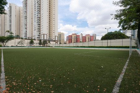 Apartamento à venda com 89m², 3 quartos e 2 vagas Apartamento à venda com 89m², 3 quartos e 2 vagasÁrea comum - Campo de futebol society