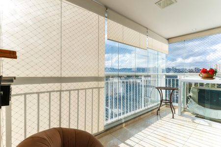 Apartamento à venda com 89m², 3 quartos e 2 vagas Apartamento à venda com 89m², 3 quartos e 2 vagasVaranda gourmet